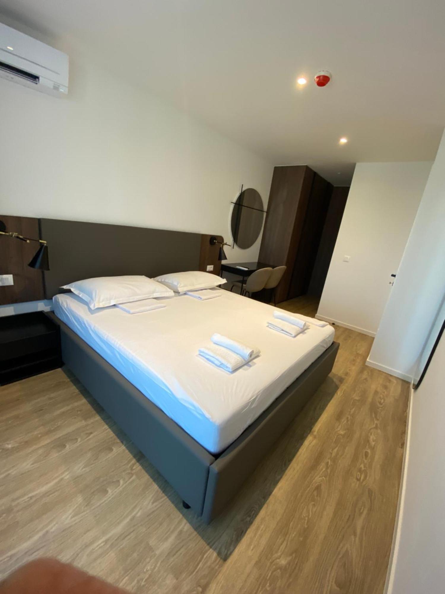 Aparthotel Amfora Katy Макарска Екстериор снимка